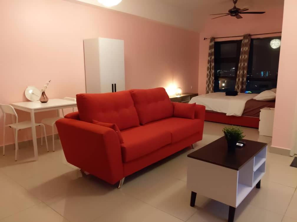 Cozy Studio Unit,Cyberjaya,Wifi, Netflix,Free Parking מראה חיצוני תמונה