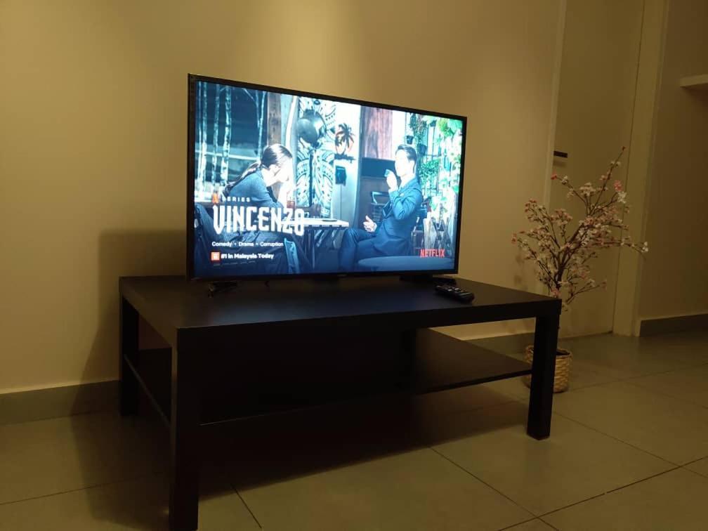 Cozy Studio Unit,Cyberjaya,Wifi, Netflix,Free Parking מראה חיצוני תמונה