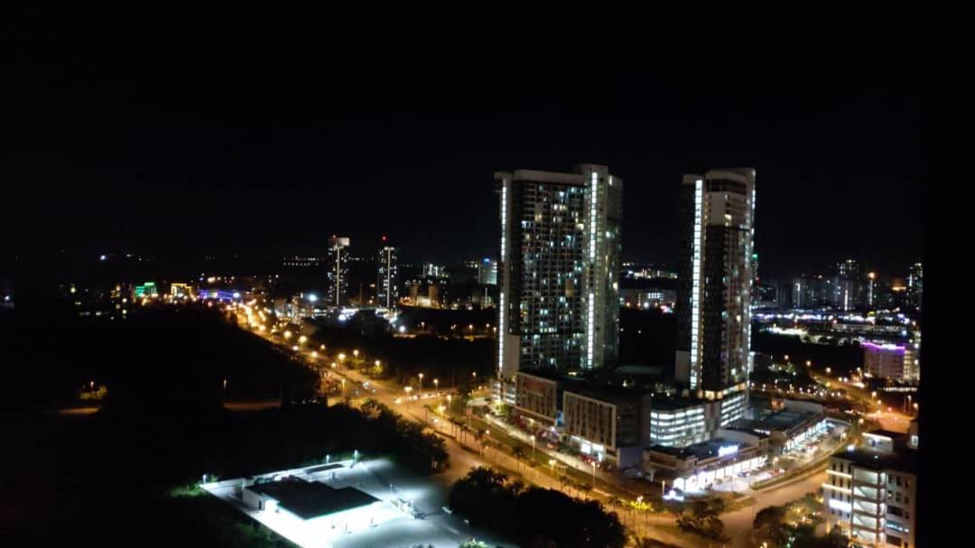Cozy Studio Unit,Cyberjaya,Wifi, Netflix,Free Parking מראה חיצוני תמונה