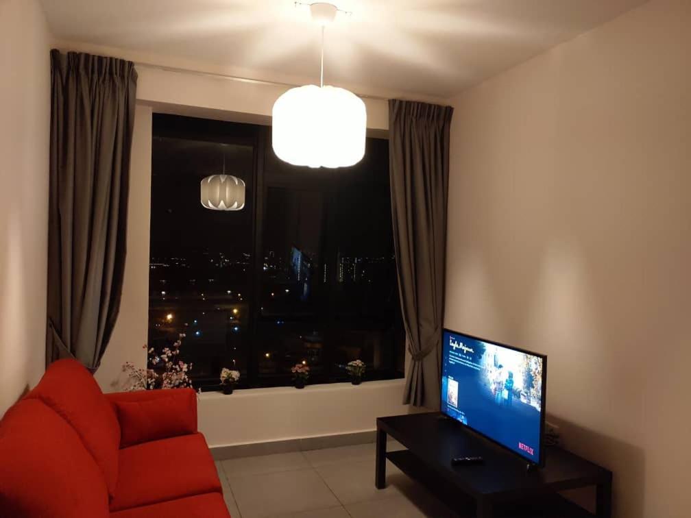 Cozy Studio Unit,Cyberjaya,Wifi, Netflix,Free Parking מראה חיצוני תמונה