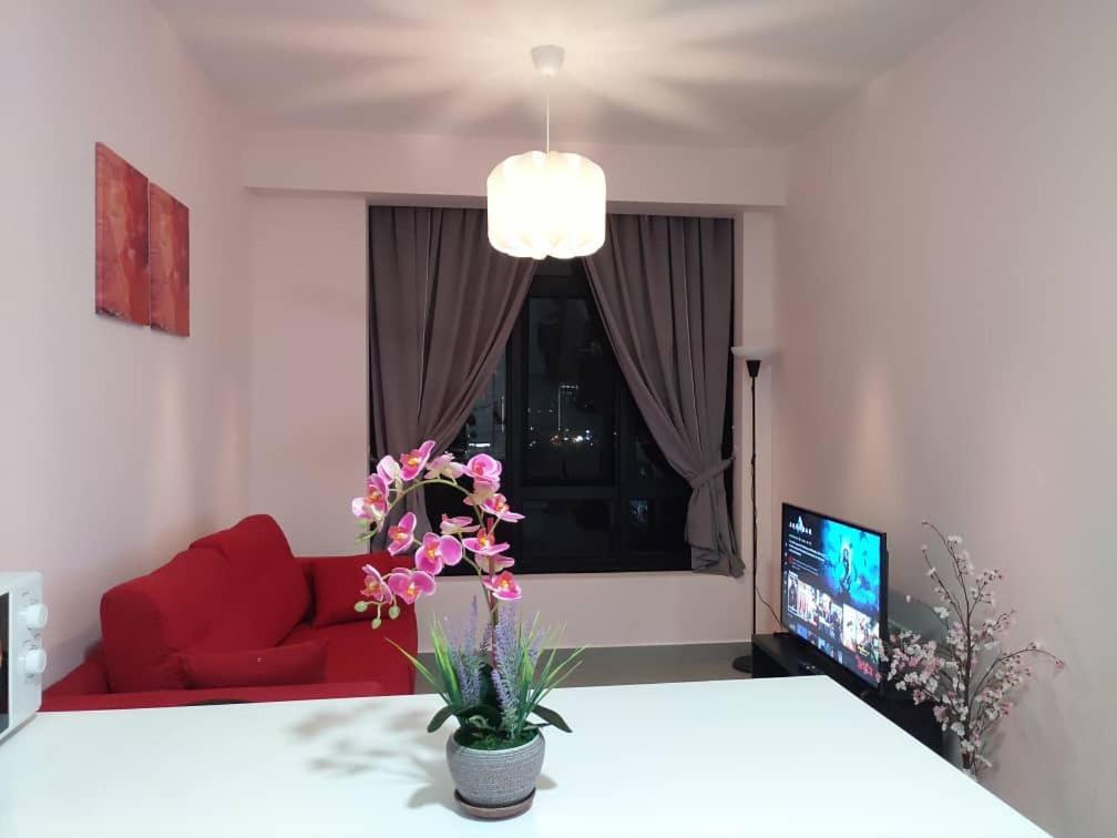 Cozy Studio Unit,Cyberjaya,Wifi, Netflix,Free Parking מראה חיצוני תמונה