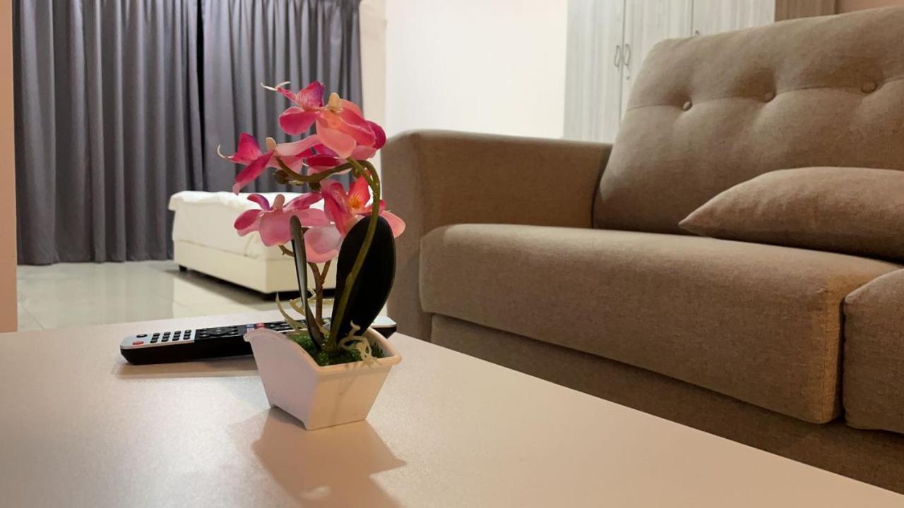 Cozy Studio Unit,Cyberjaya,Wifi, Netflix,Free Parking מראה חיצוני תמונה