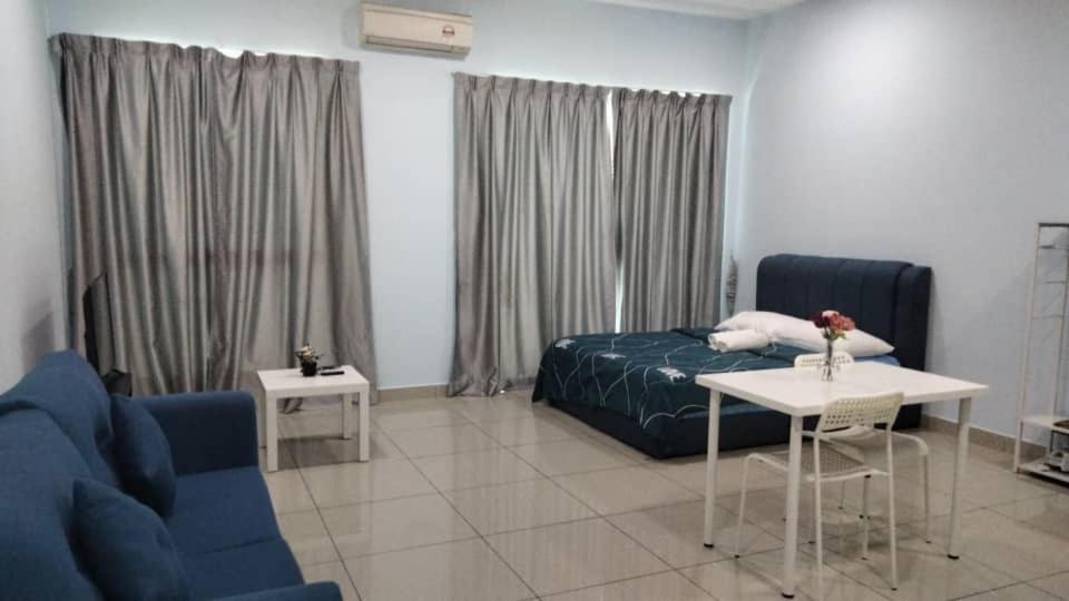 Cozy Studio Unit,Cyberjaya,Wifi, Netflix,Free Parking מראה חיצוני תמונה